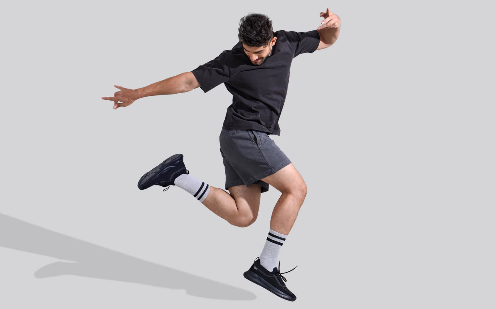 Begin Walk Leap : Black - Image 8