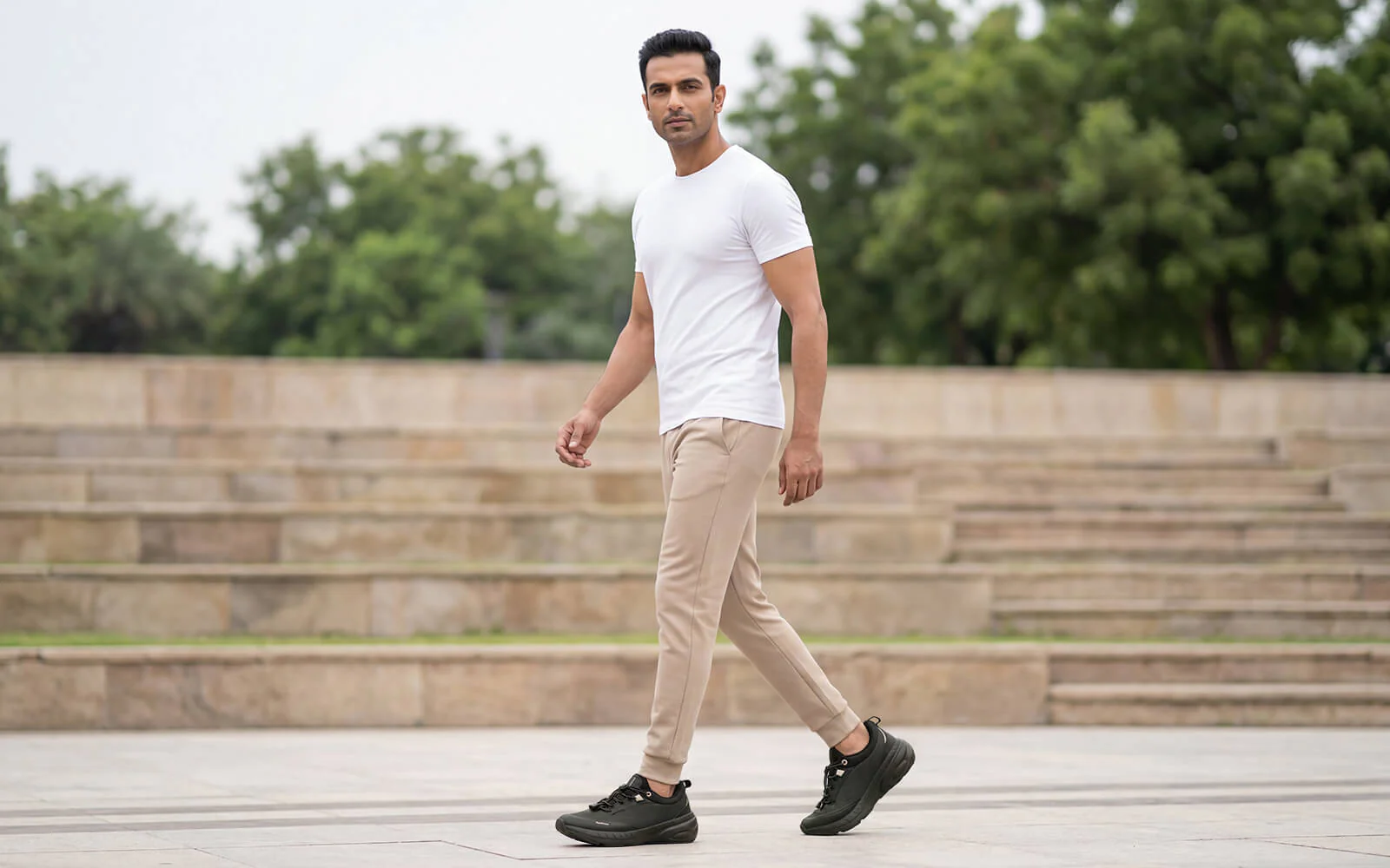 Begin Walk Plush For Men : Black - Image 8