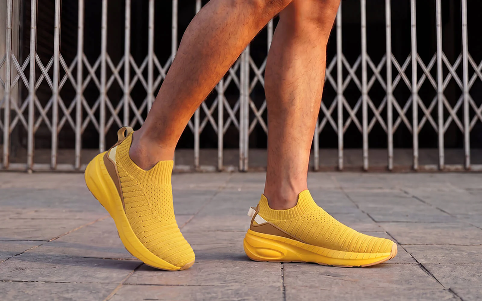Begin Walk Trek For Men : Yellow - Image 7