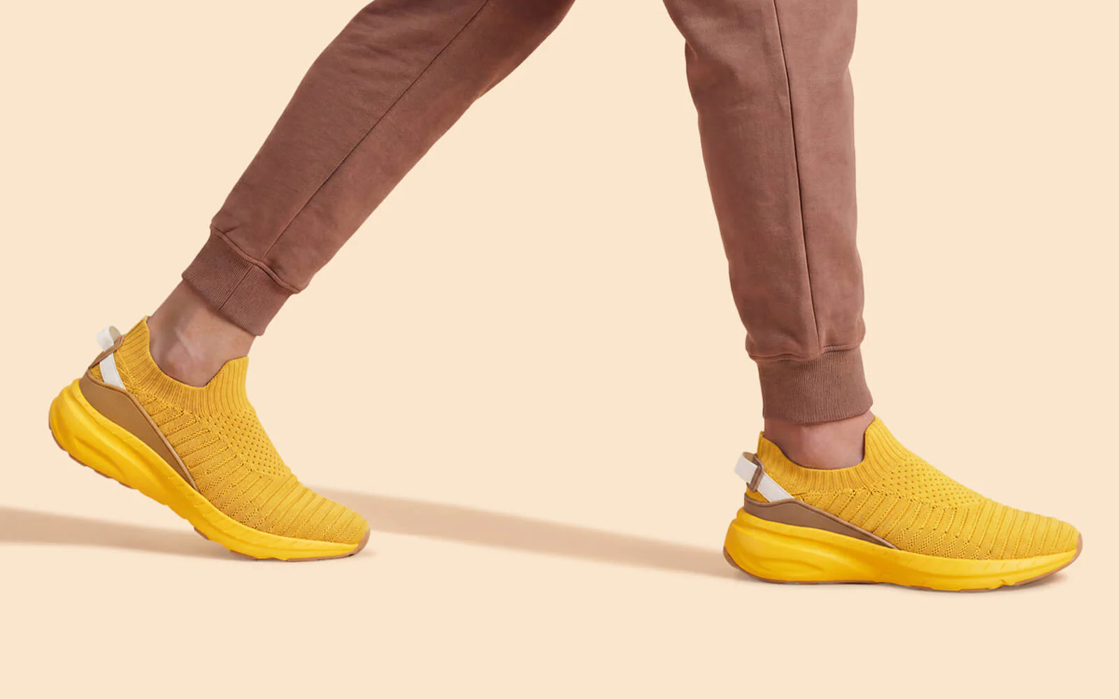 Begin Walk Trek For Men : Yellow - Image 9