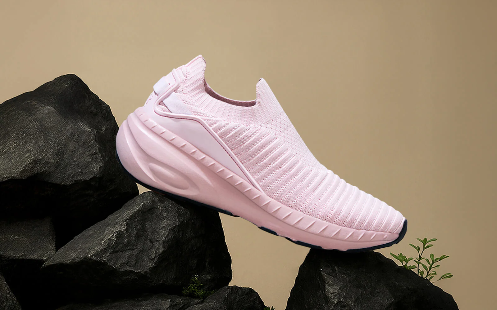 Begin Walk Trek for Women : Pink - Image 3