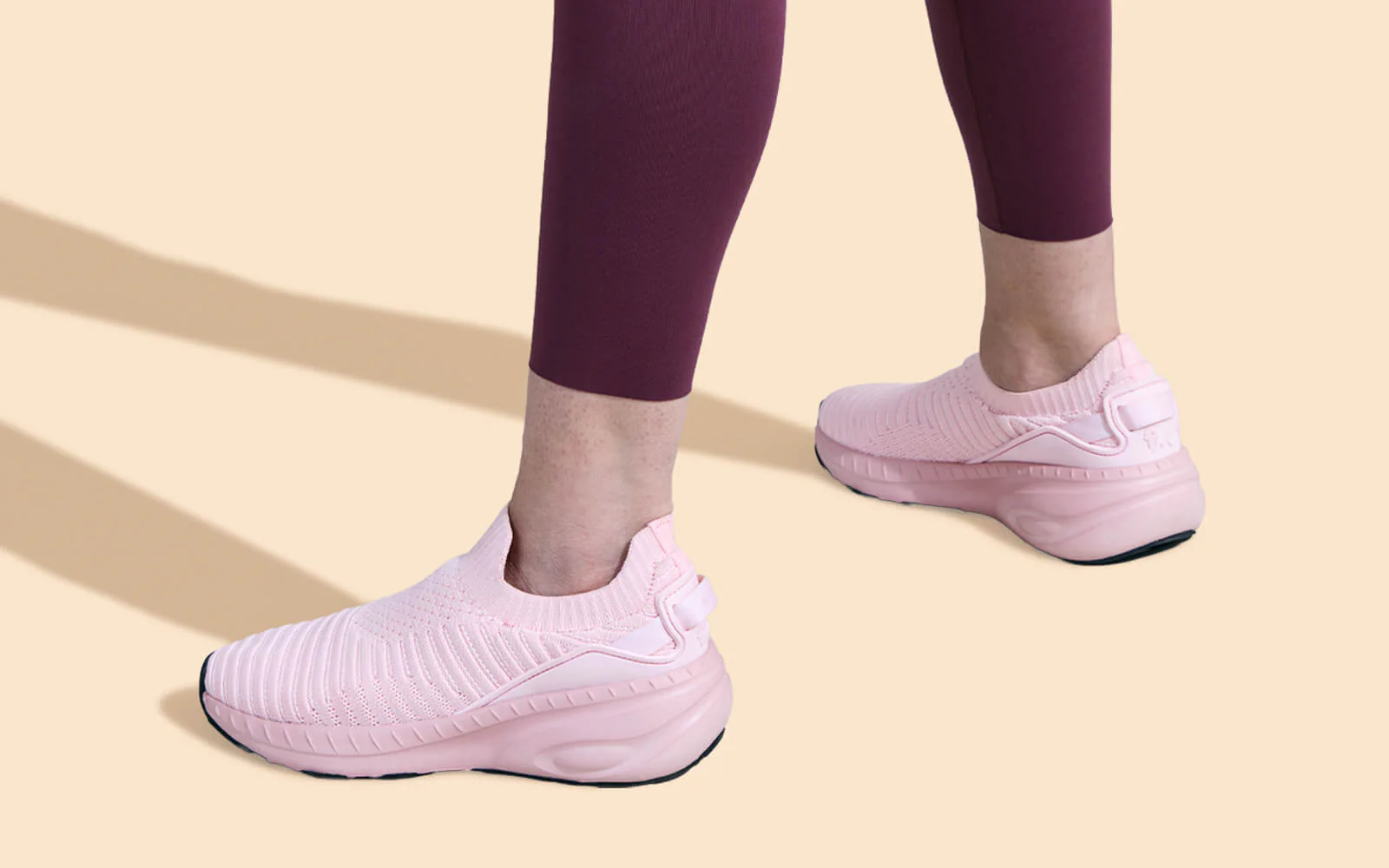 Begin Walk Trek for Women : Pink - Image 9