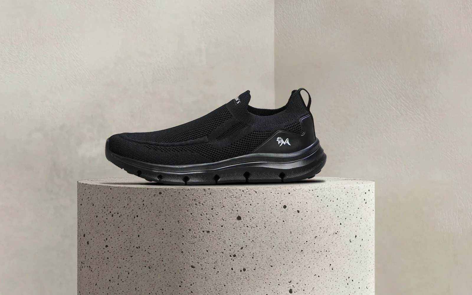 Breathe Ease Slip Ons : Black - Image 3
