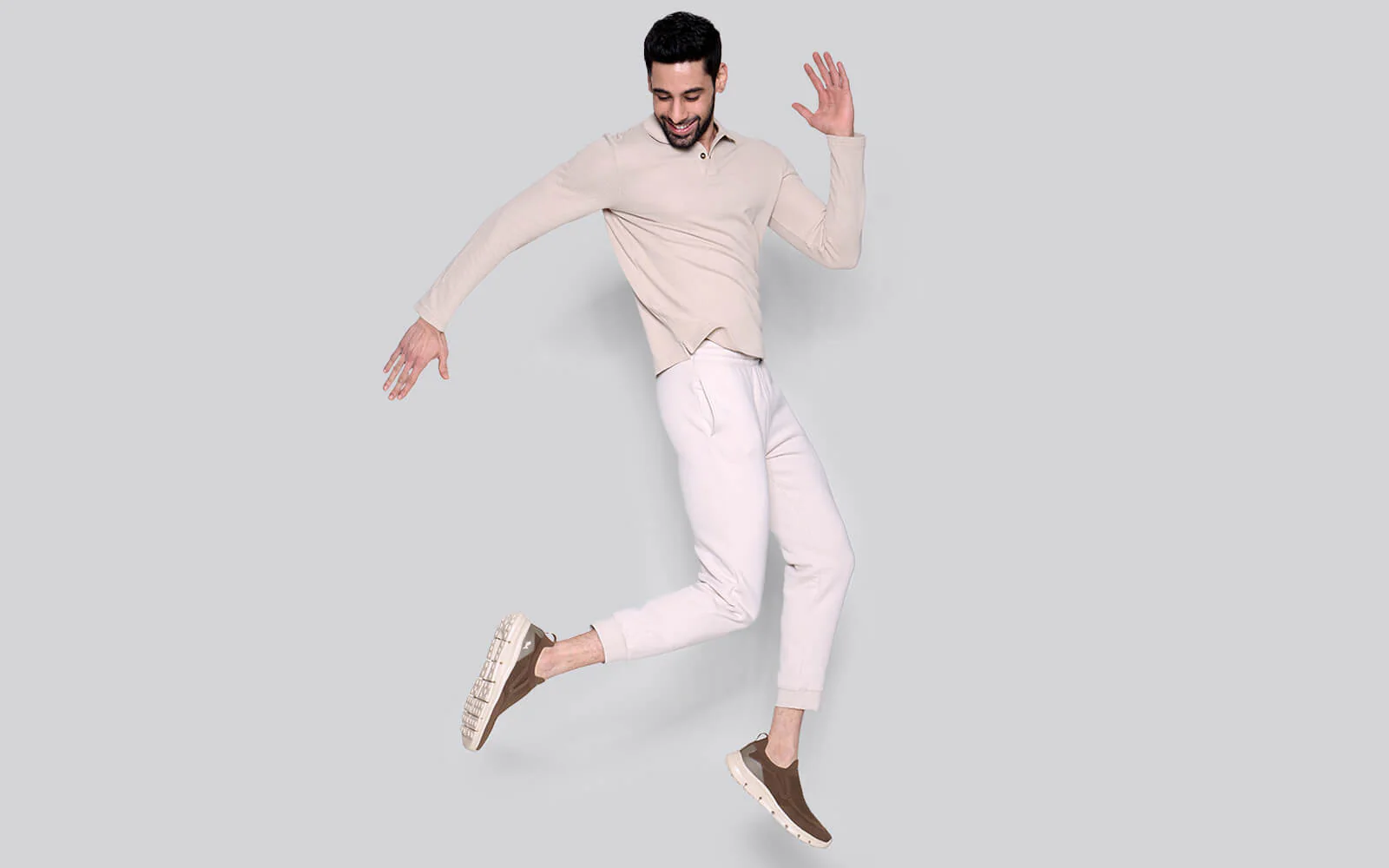 Breathe Ease Slip Ons : Brown - Image 9