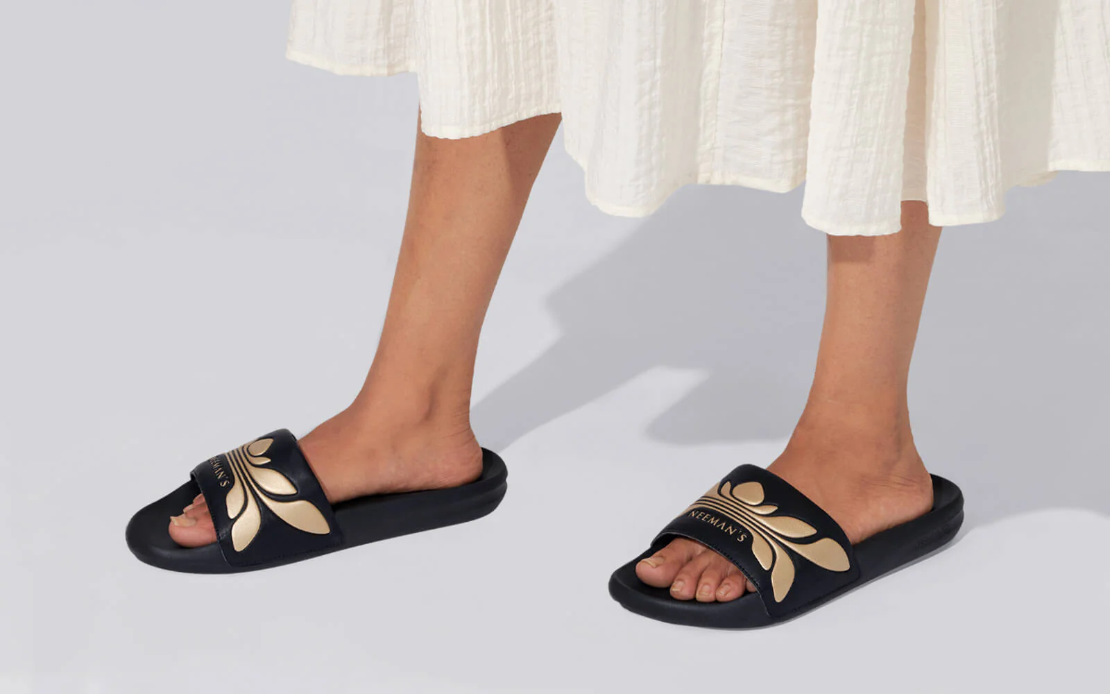 Breather Slides (Women Exclusive) : Black-Gold - Image 7