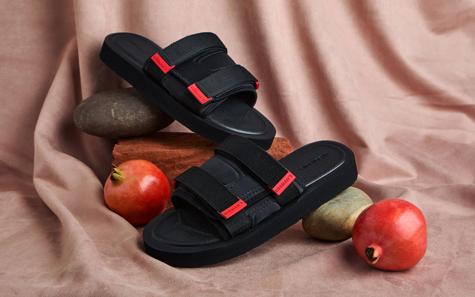Breezy Fluff Sandals : Black - Image 10