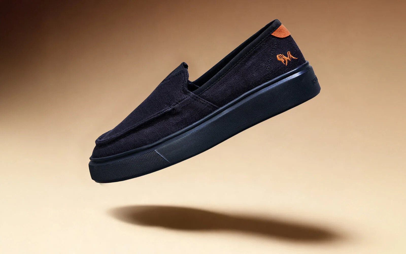 Canvas Coast Slip Ons : Black - Image 2