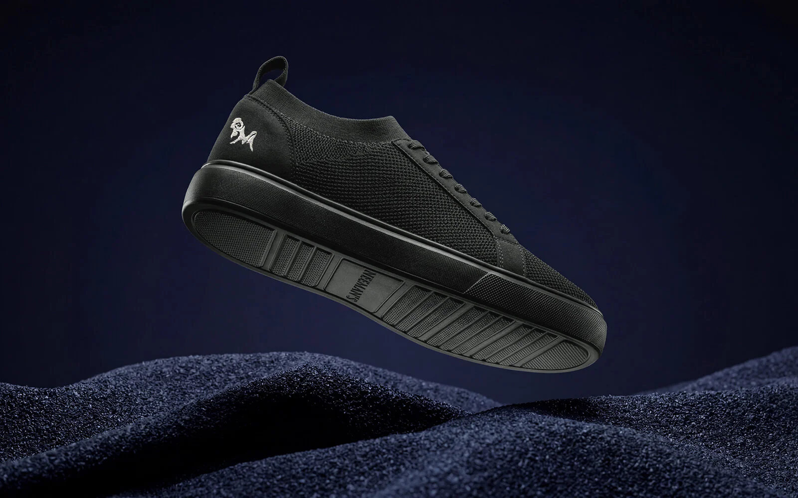 Classic Knit Neutrals For Men : Black - Image 2
