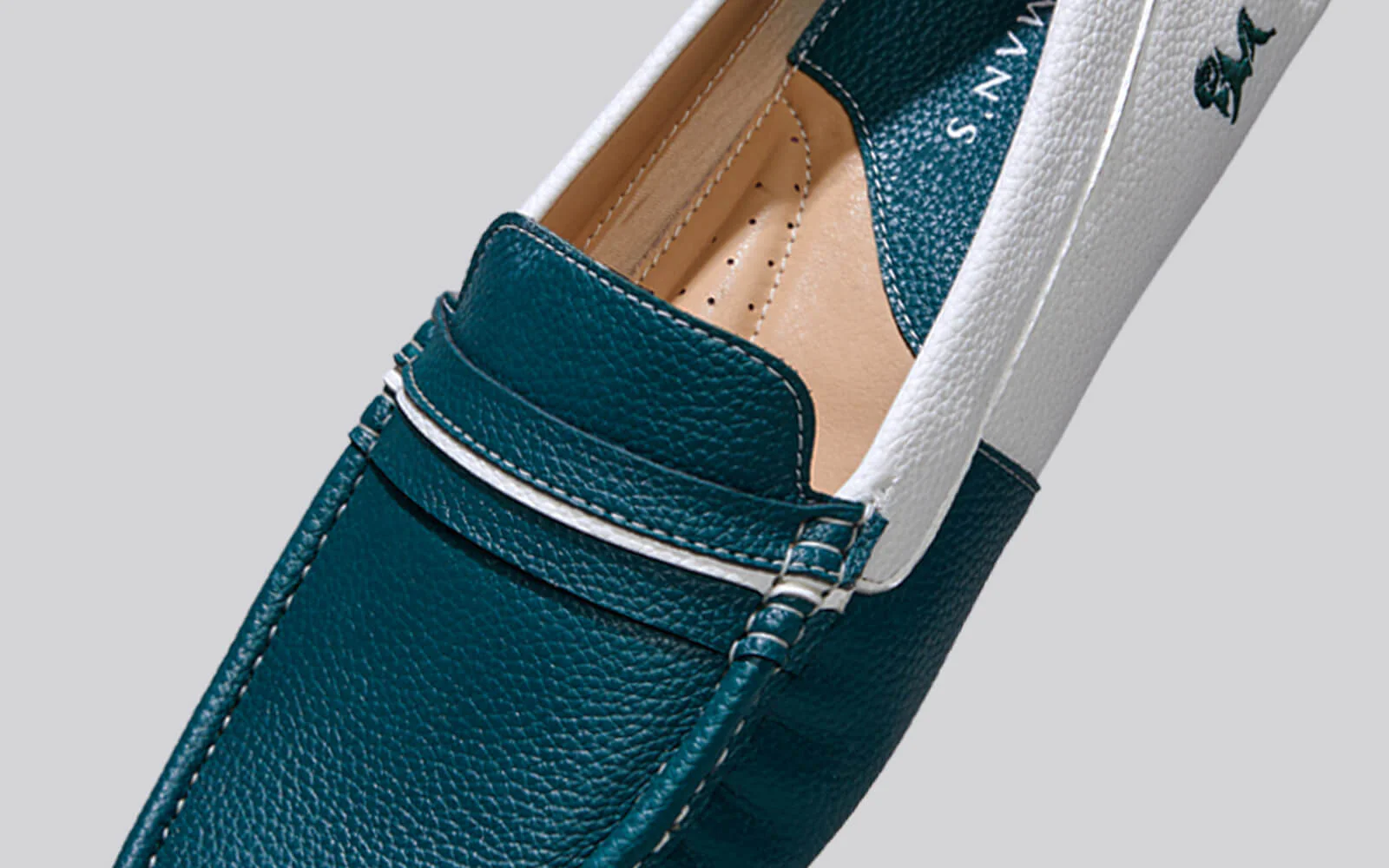 Color Block Loafers : White-Green - Image 7