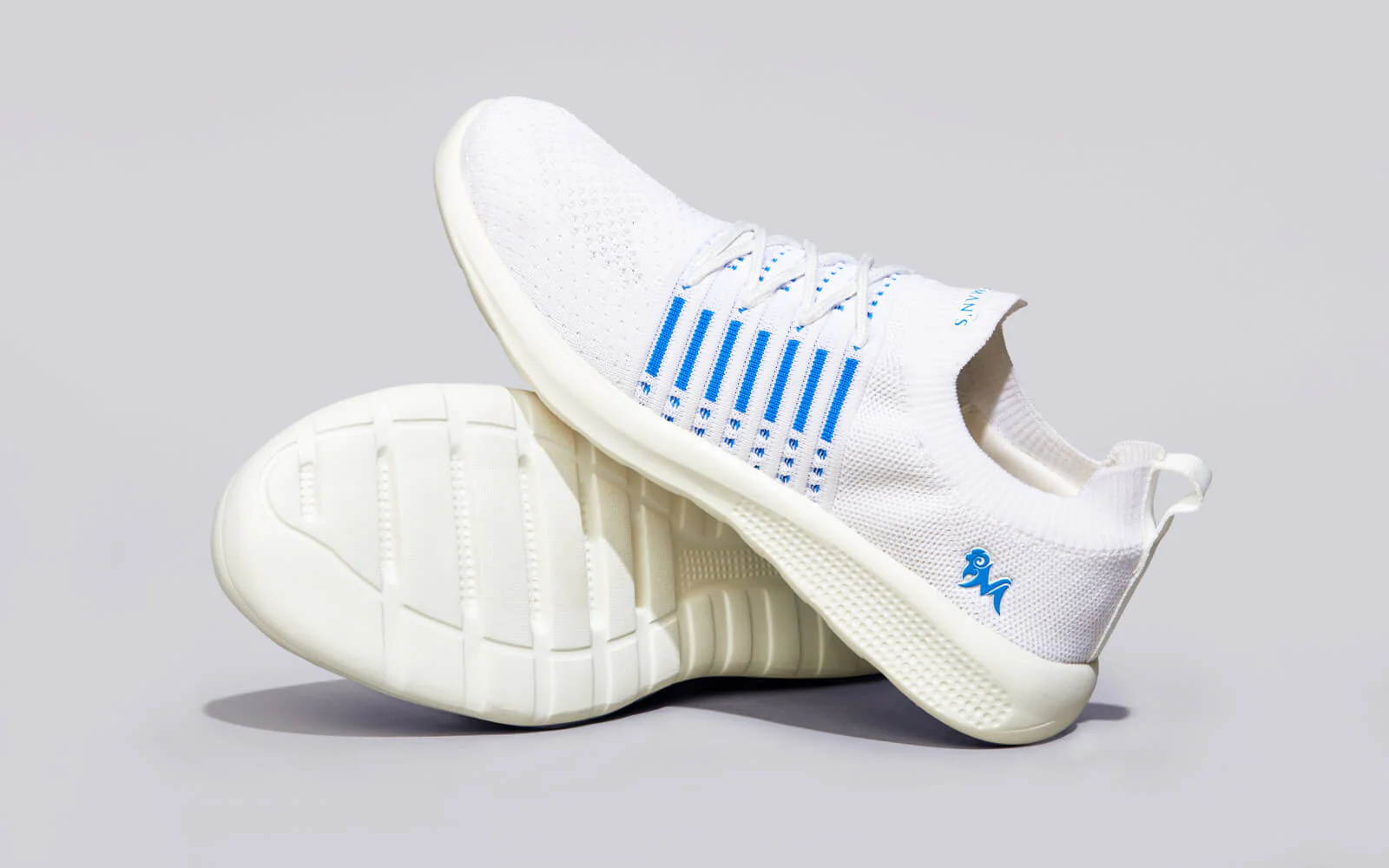 Comfy Hustlers : White - Image 5