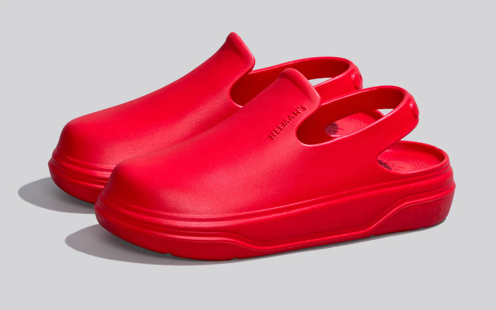 Cushers Clogs For Women : Red - Image 6