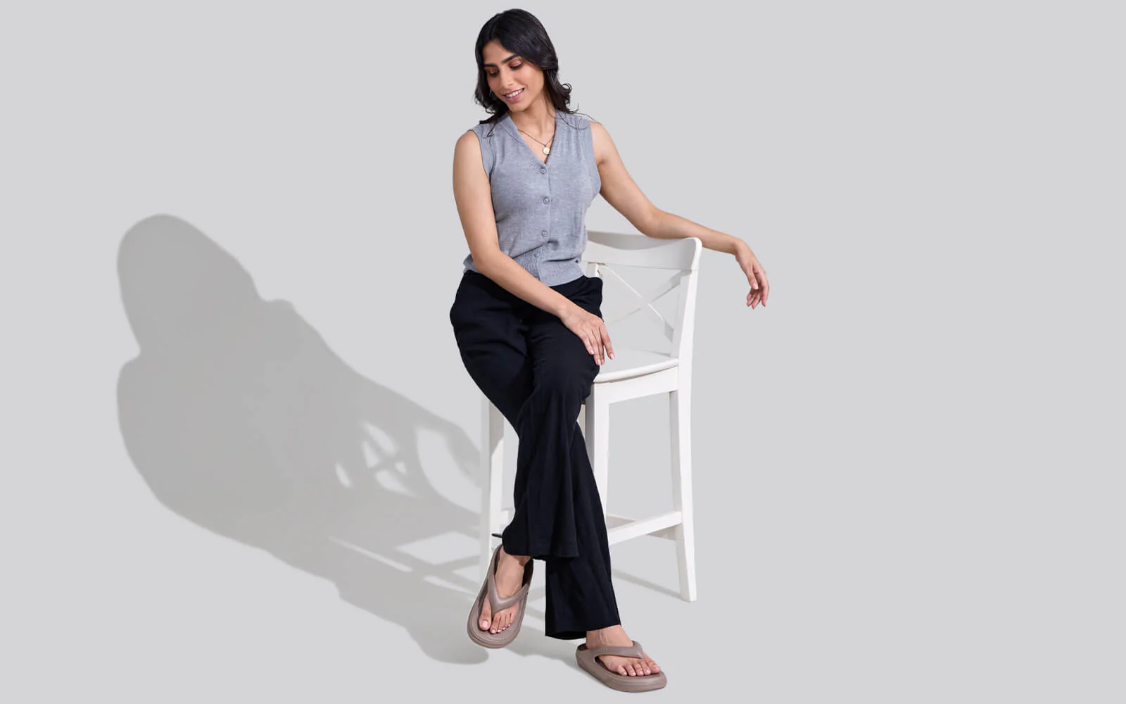 Cushers Flips For Women : Goat Grey - Image 7