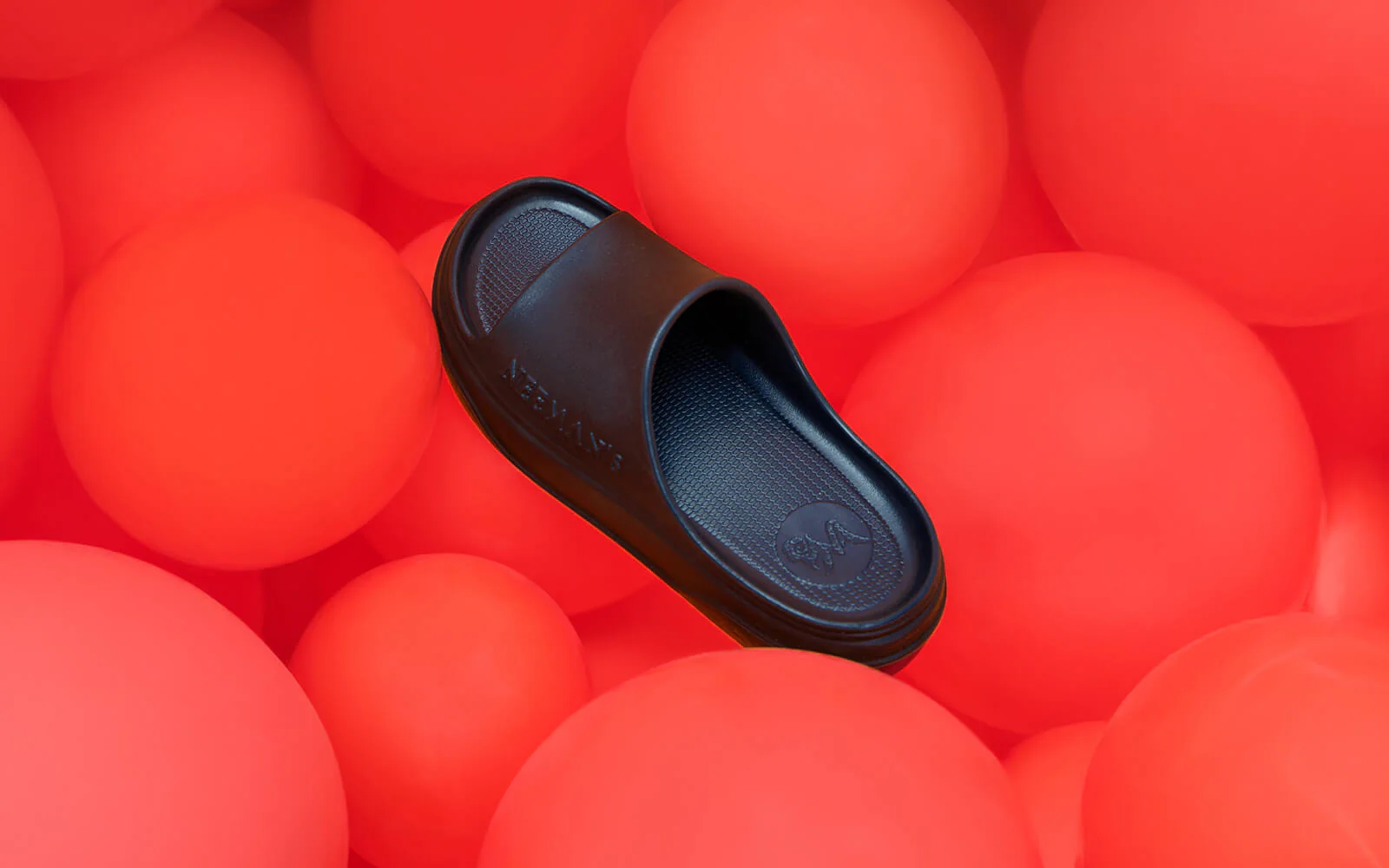 Cushers Slides For Men : Black - Image 9