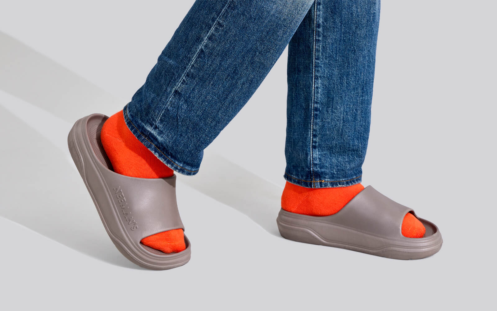 Cushers Slides For Men : Goat Grey - Image 7