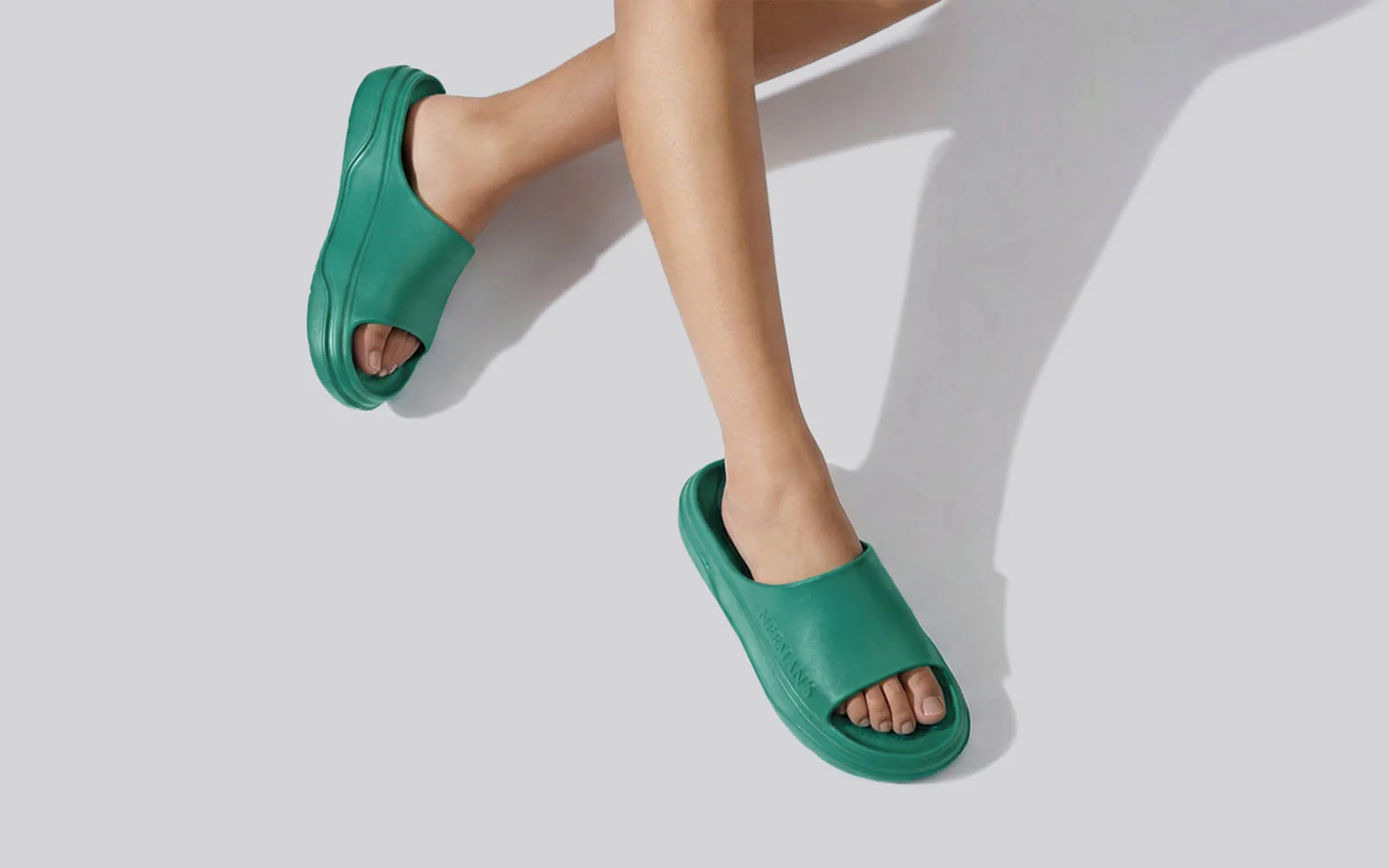 Cushers Slides For Women : Pepper Green - Image 7