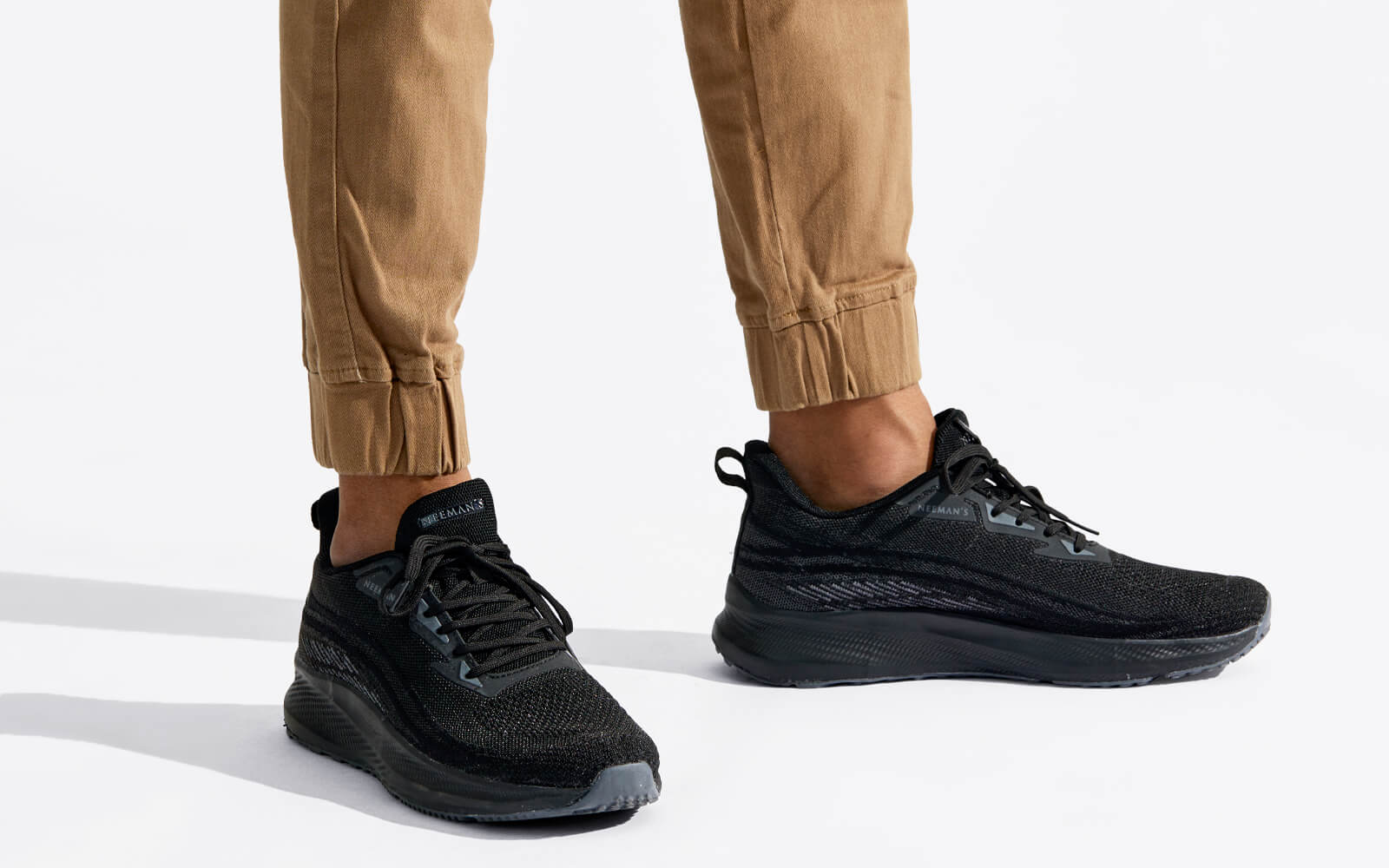 Dashing Walkers : Black - Image 8