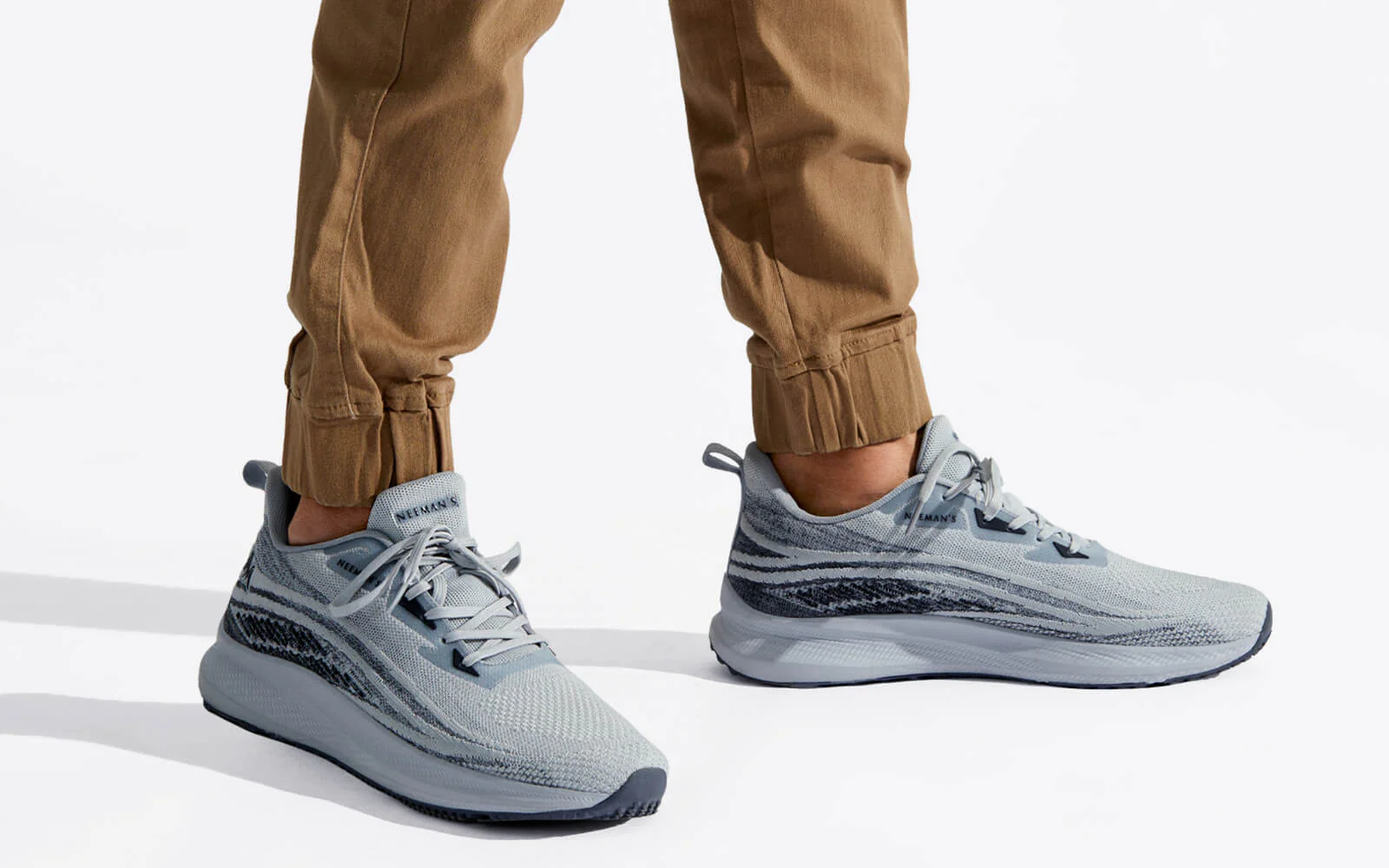 Dashing Walkers : Grey - Image 8