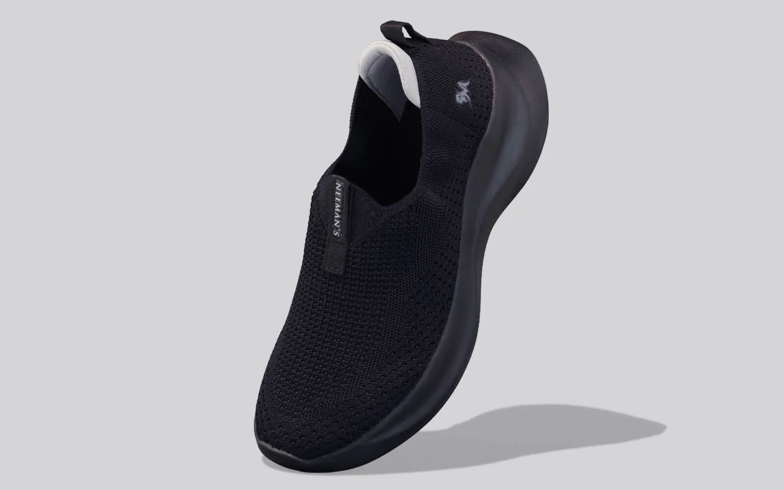 Ease Flow Slip Ons : Black - Image 3