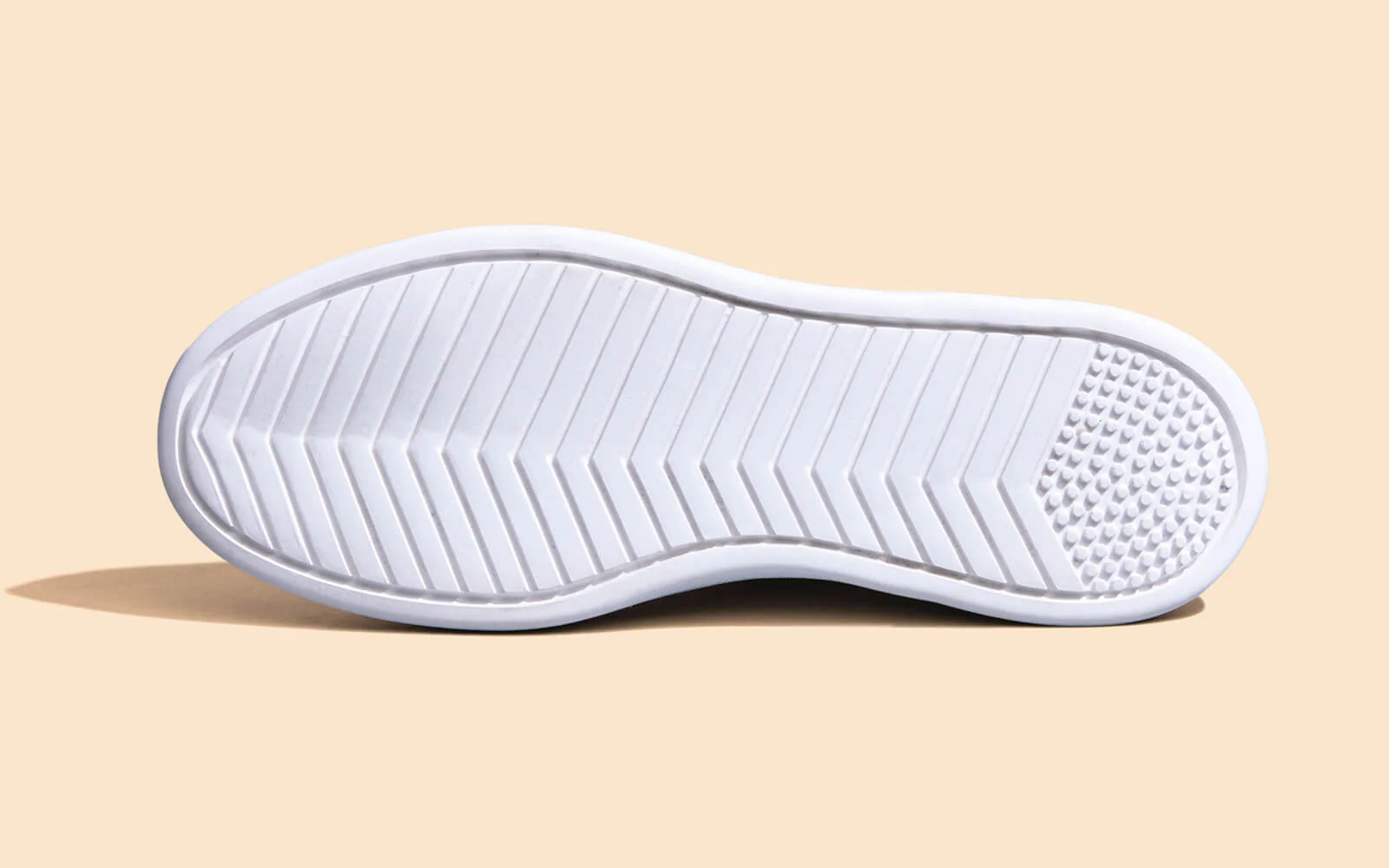 Elevate Low Top : White - Image 6