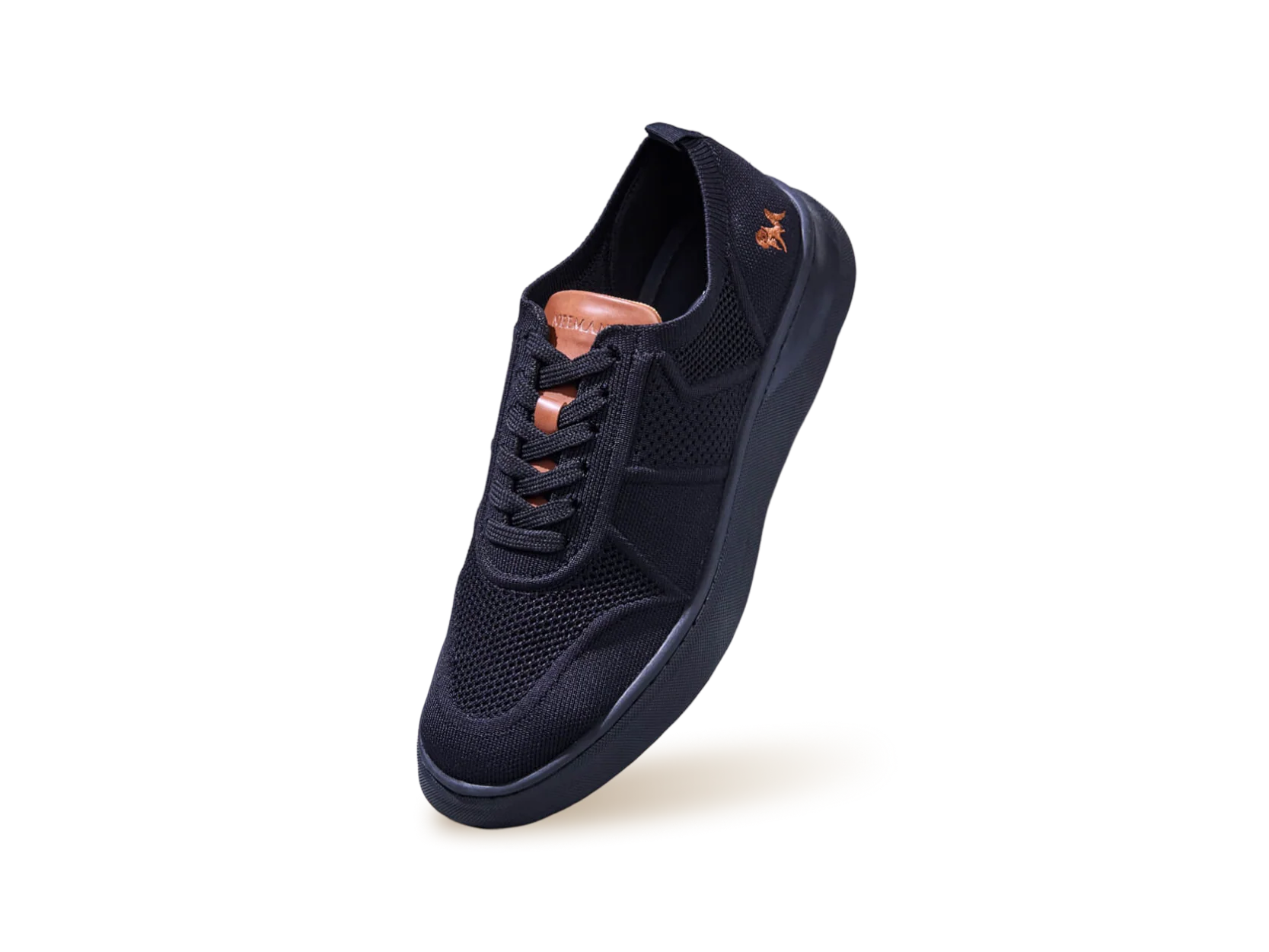 Elevate Low Top : Black - Image 9