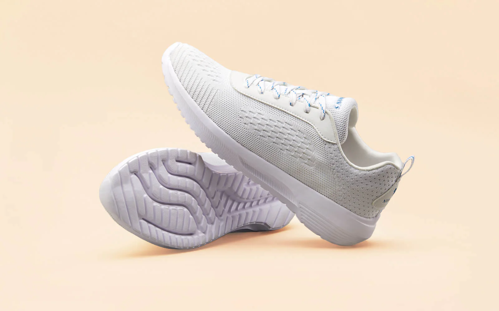 Everyday Basic Sneakers : Powder White - Image 6