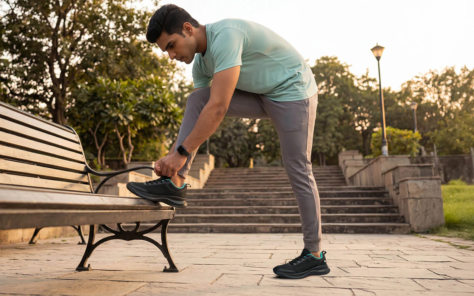 Everyday Rise Sneakers For Men : Black - Image 9