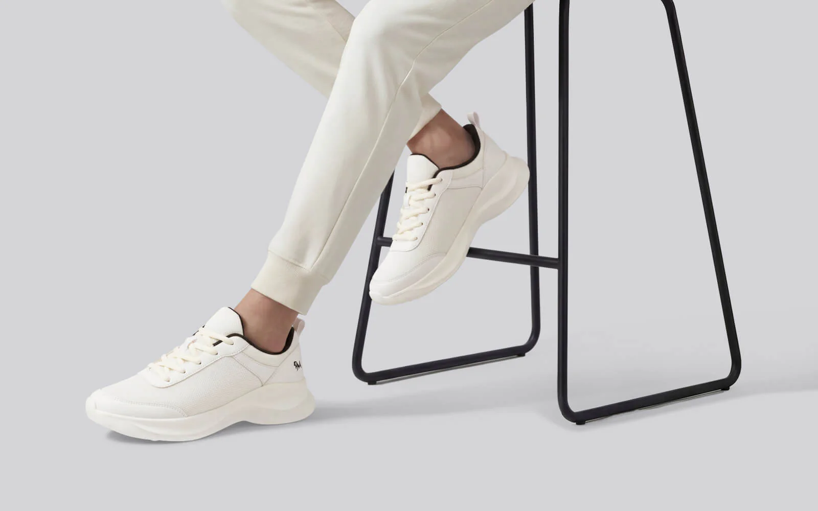 Everyday Rise Sneakers For Men : White - Image 7