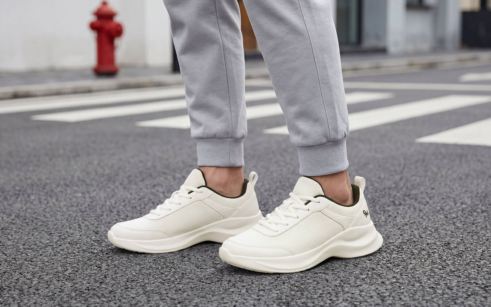Everyday Rise Sneakers For Men : White - Image 9