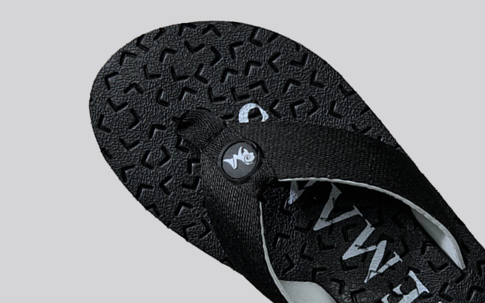 Float Ease Flips : Black - Image 6
