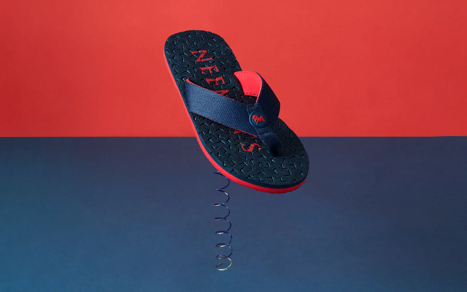 Float Ease Flips : Navy - Red - Image 3