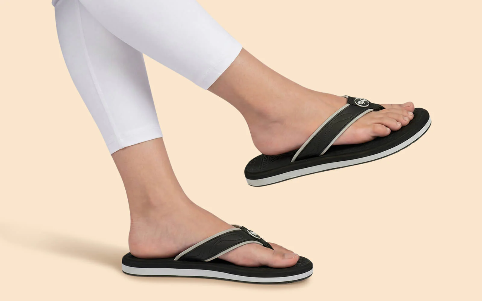 Fluffy Flips 2.0 For Women : Black - Image 7