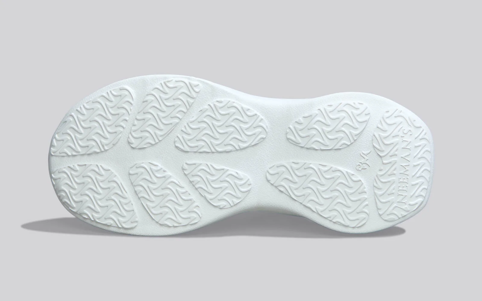 Fuse Knit Sneakers : White - Image 5