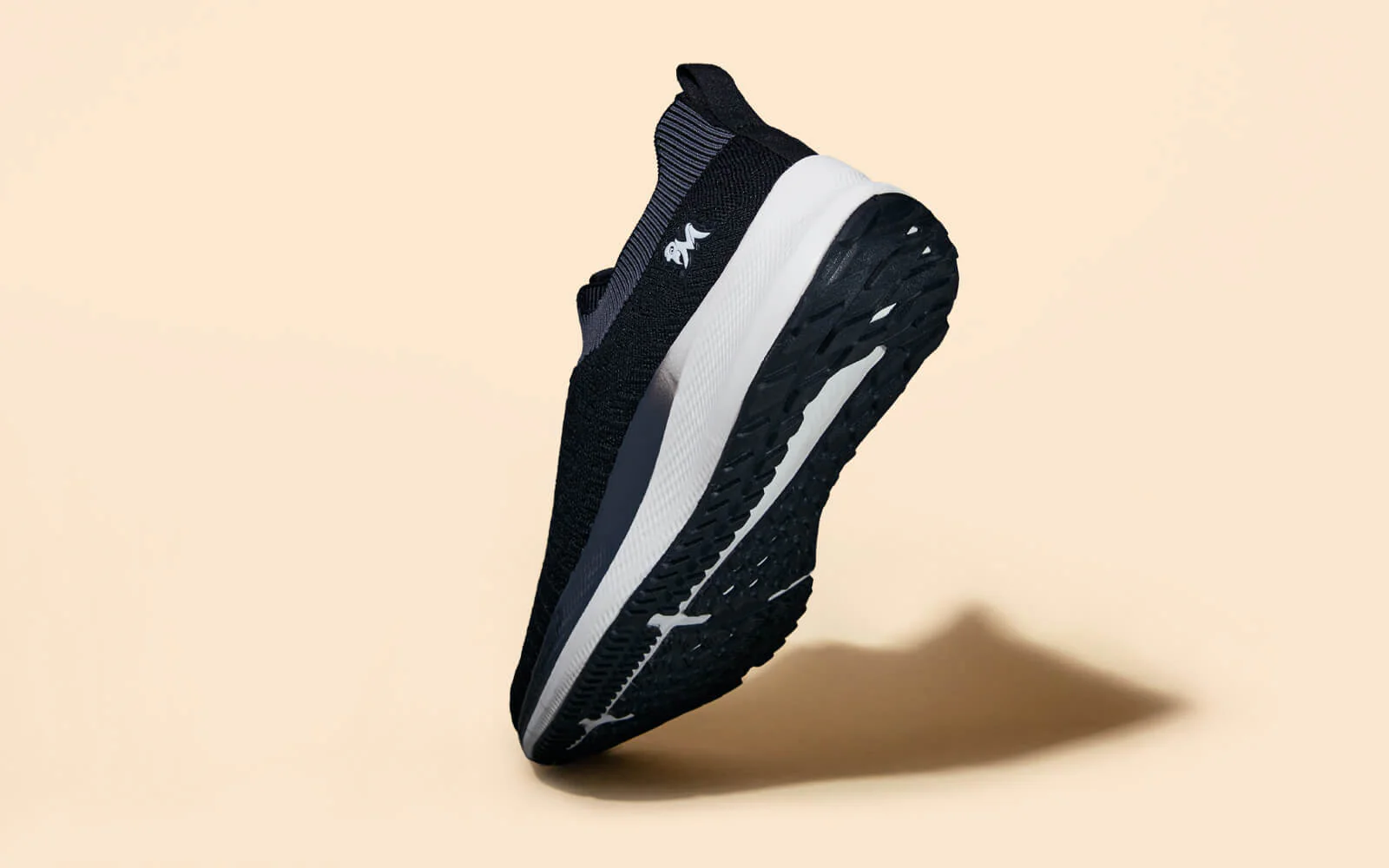 Grip Fit Slip Ons : Black - Image 3