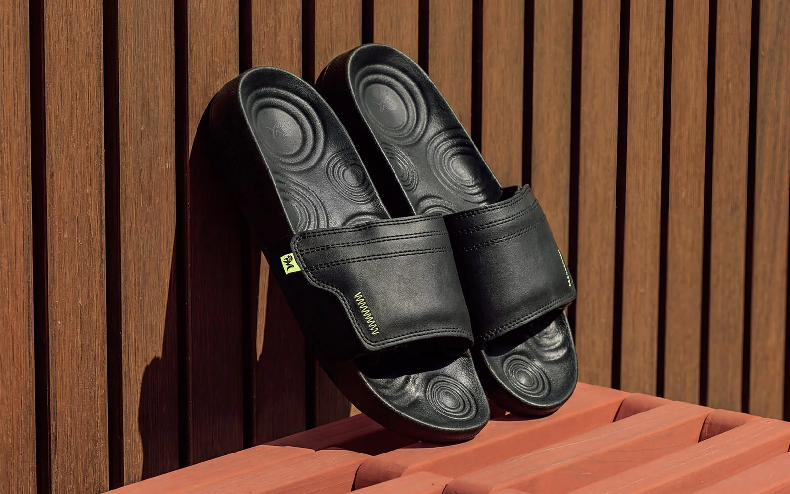 High Sprout Cush Slides For Men : Black - Image 2