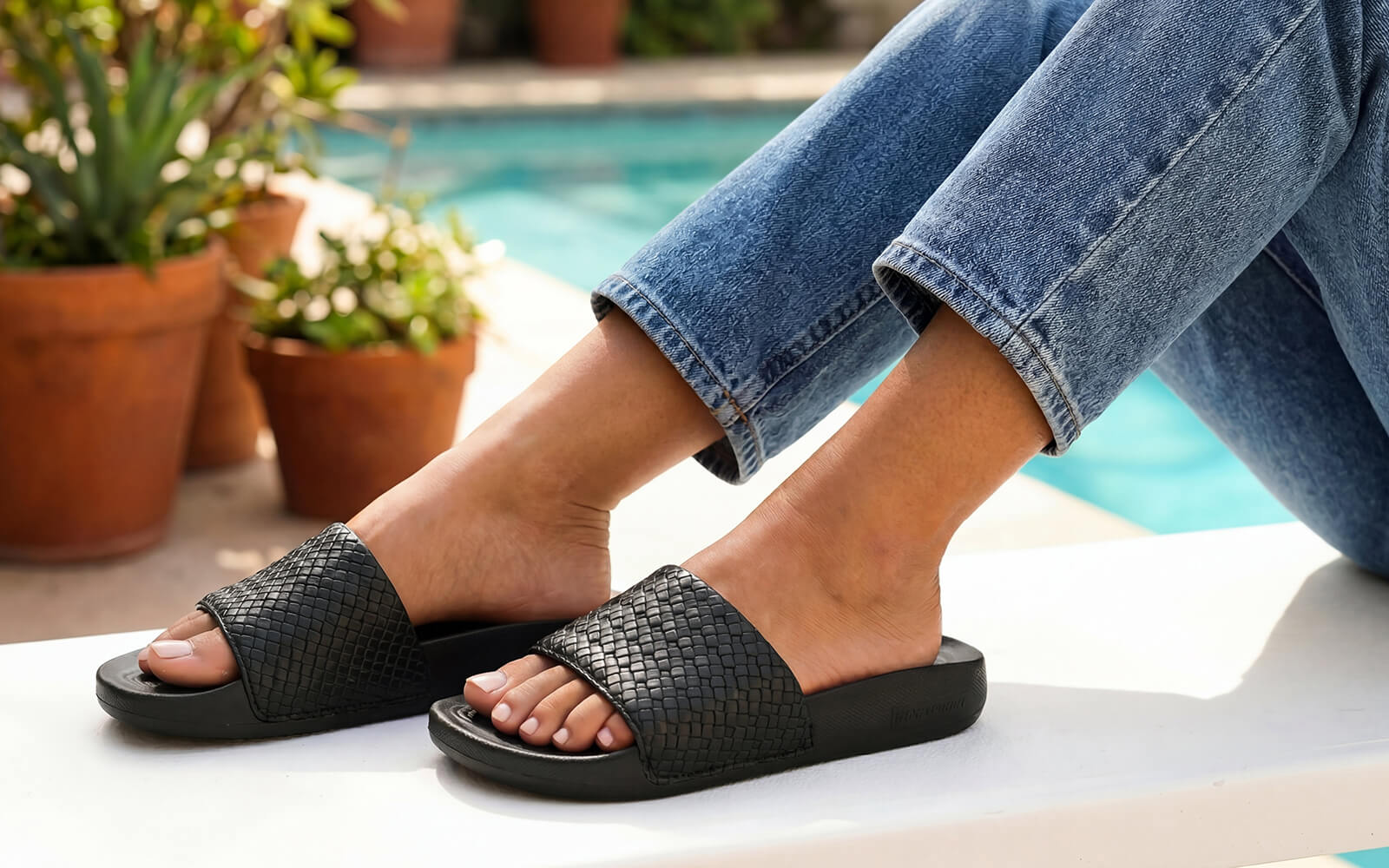 High Sprout Evoque Slides For Women : Black - Image 9