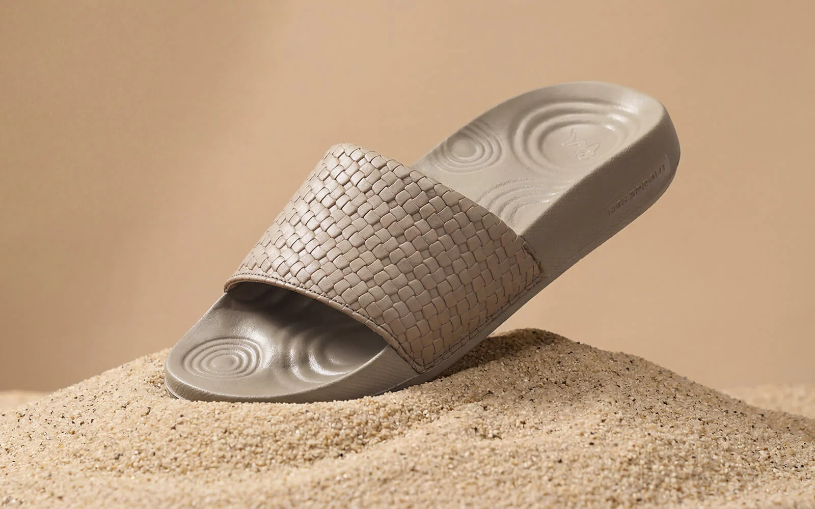 High Sprout Evoque Slides For Women : Goat - Image 2