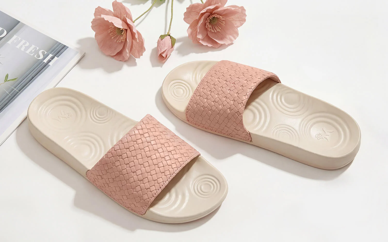 High Sprout Evoque Slides For Women : Pink - Image 9