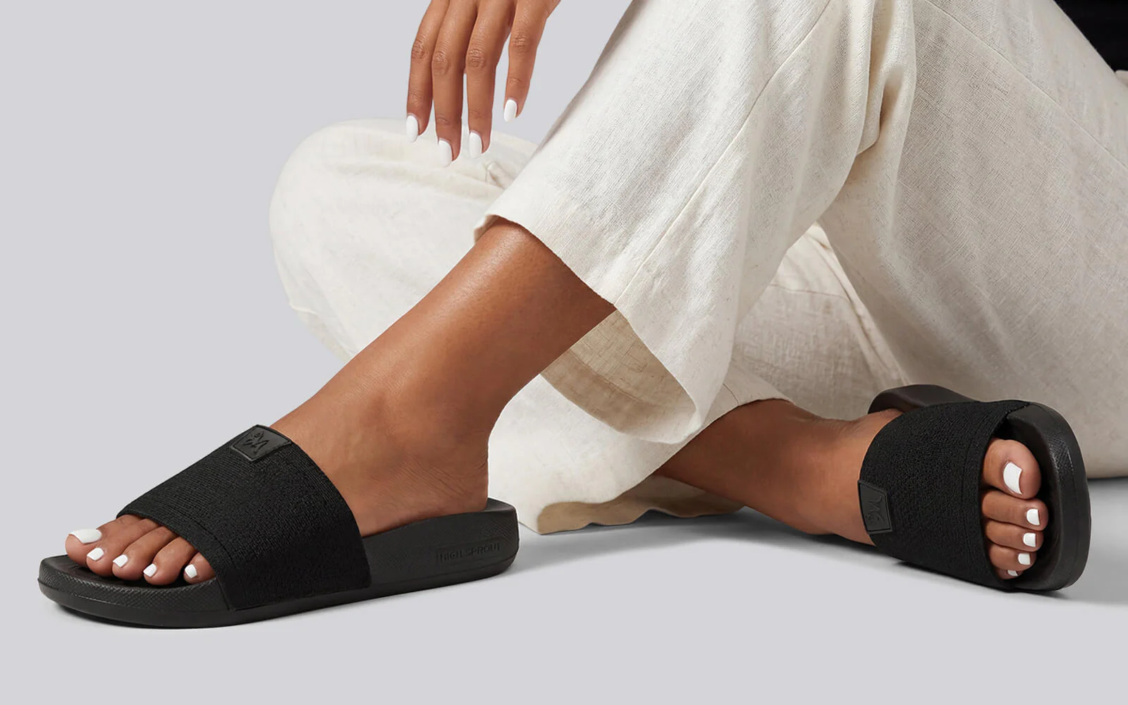 High Sprout Glideway Slides For Women : Black - Image 9