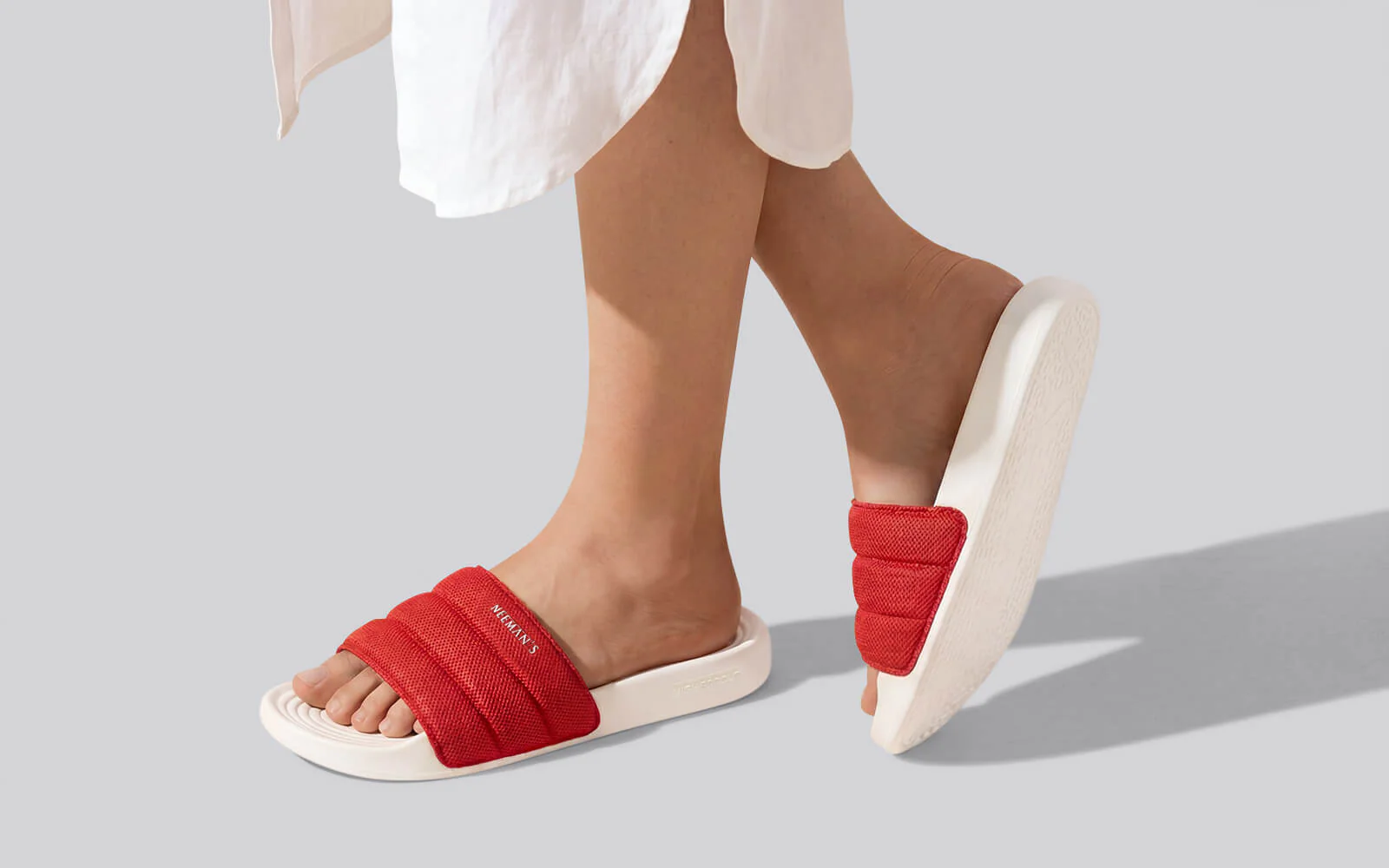 High Sprout Soother Slides For Women : Red - Image 9