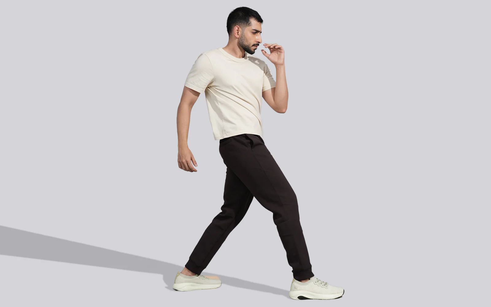 Lush Glider For Men : Ivory - Image 8