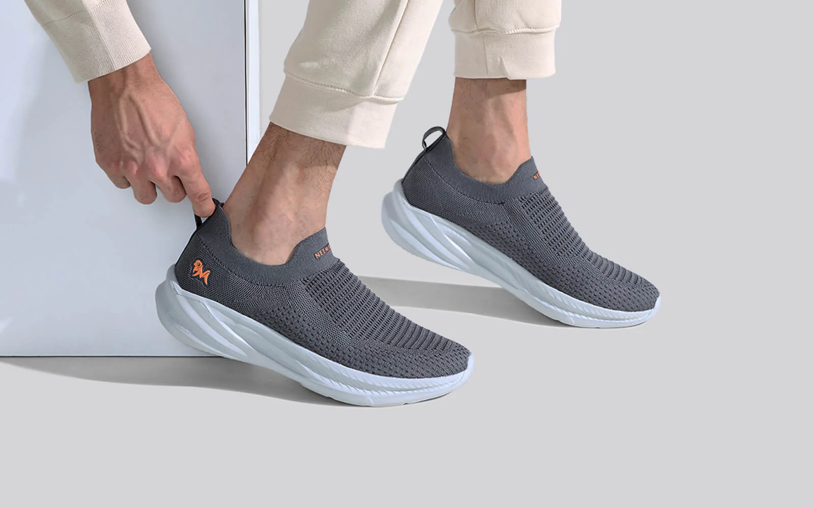 Max Cushy Slip Ons : Grey - Image 9