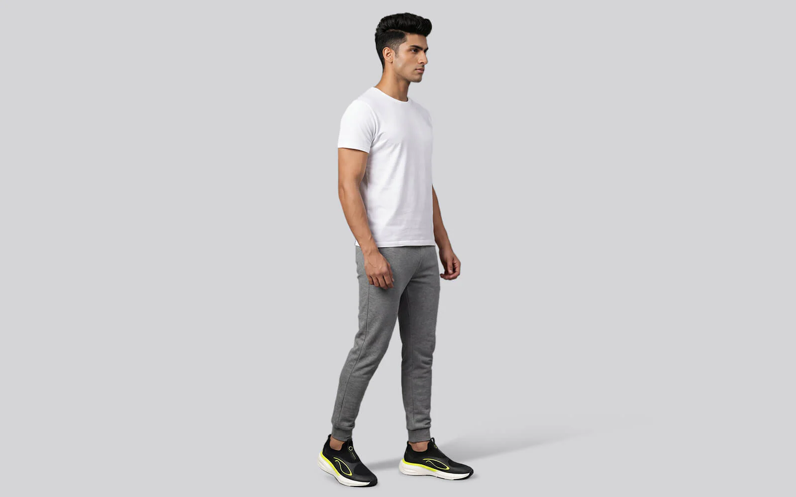 Novra Slip Ons For Men : Black - Image 8