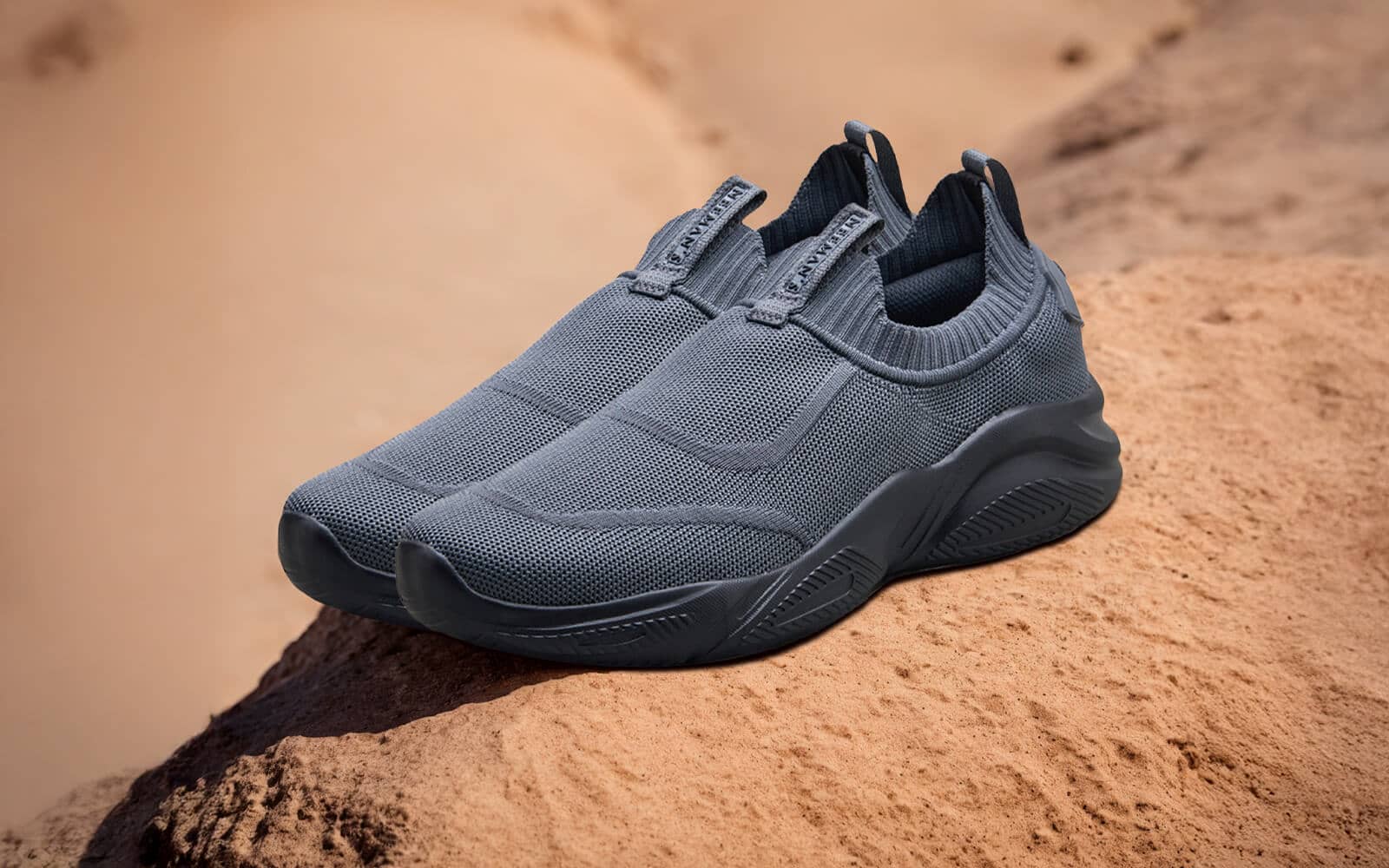 Sole Max Slip Ons : Ultra Grey - Image 4
