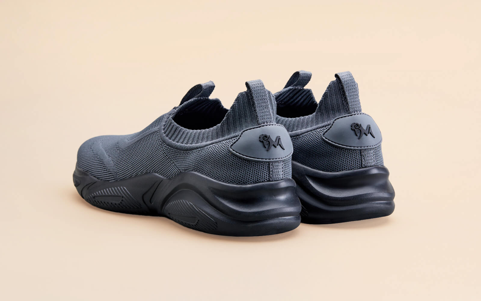 Sole Max Slip Ons : Ultra Grey - Image 7
