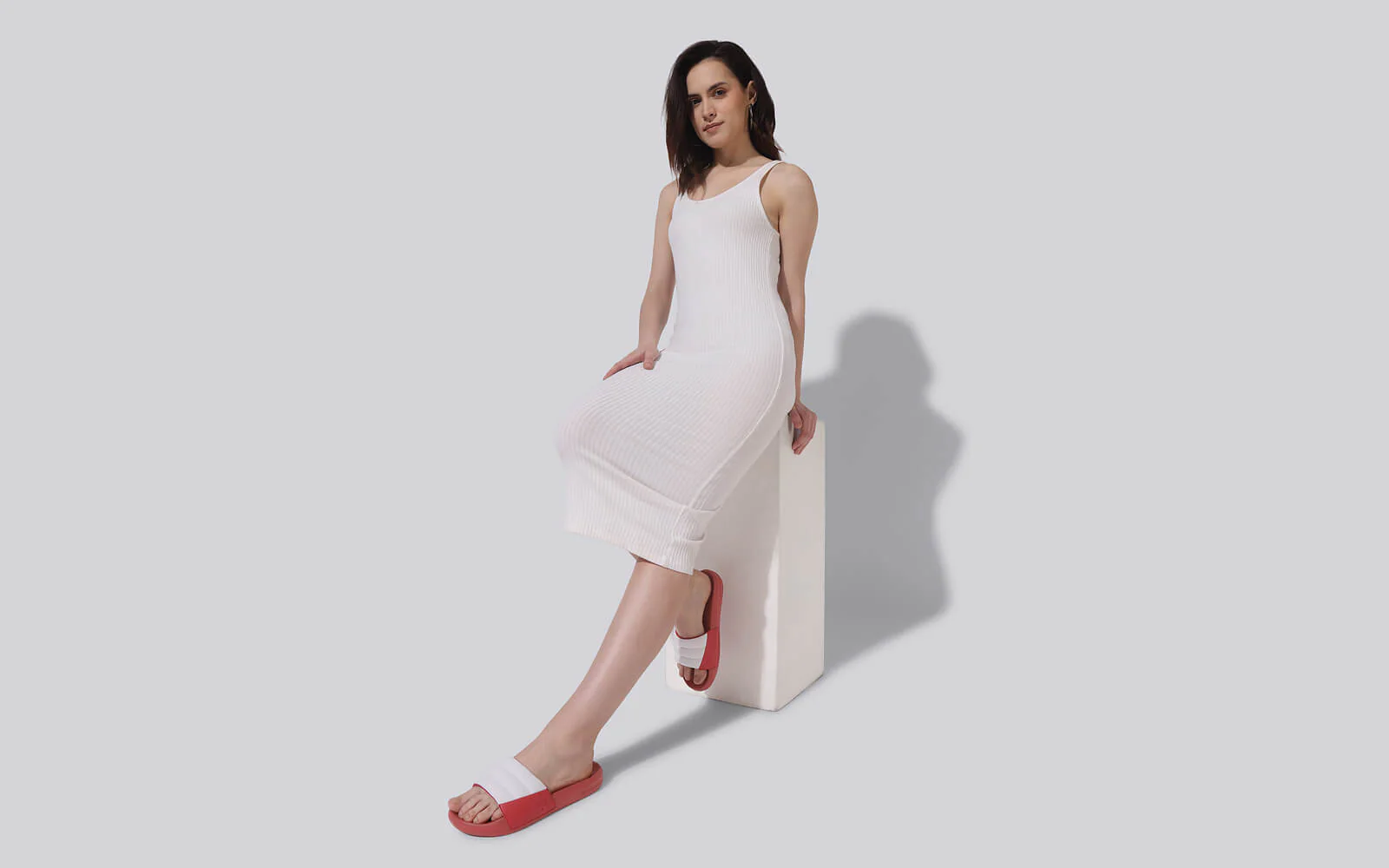 Squooshy Slides for Women : Red-White - Image 11