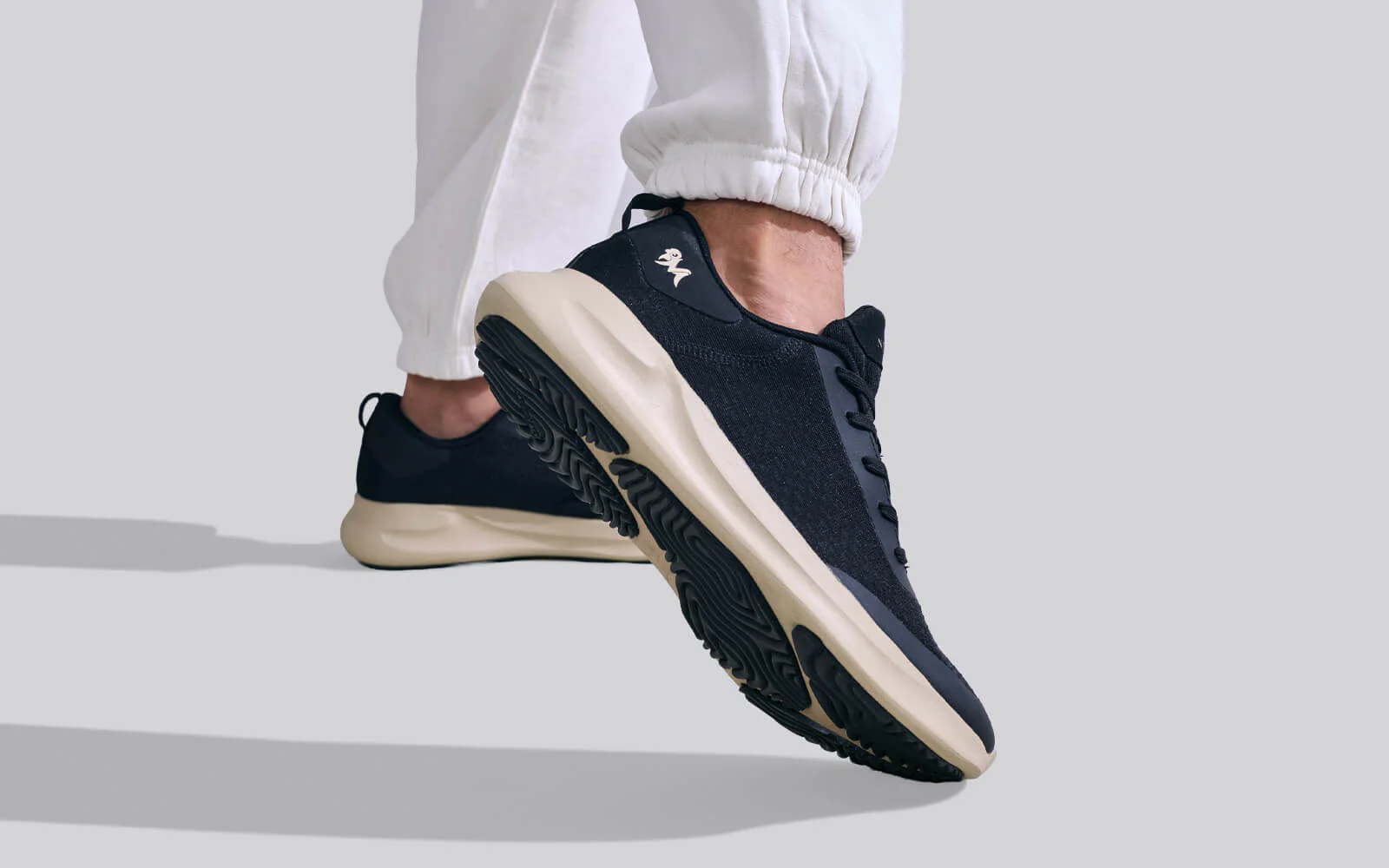 Swift Knit Sneakers For Men : Black - Image 6
