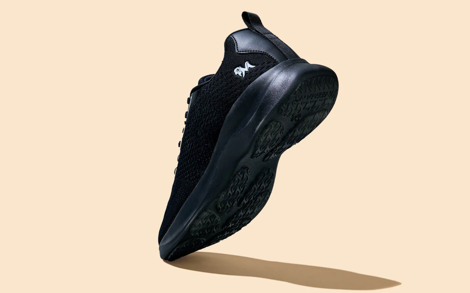 The CloudKnit Sneakers : Black - Image 3