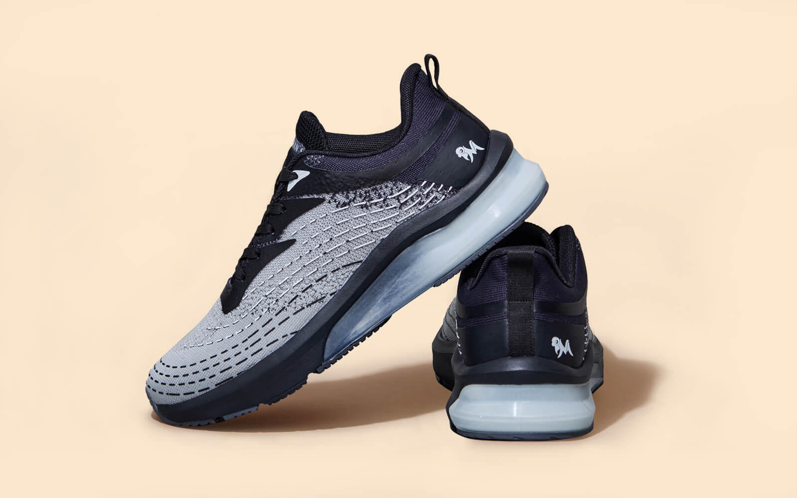 The Comfornauts : Grey-Black - Image 8