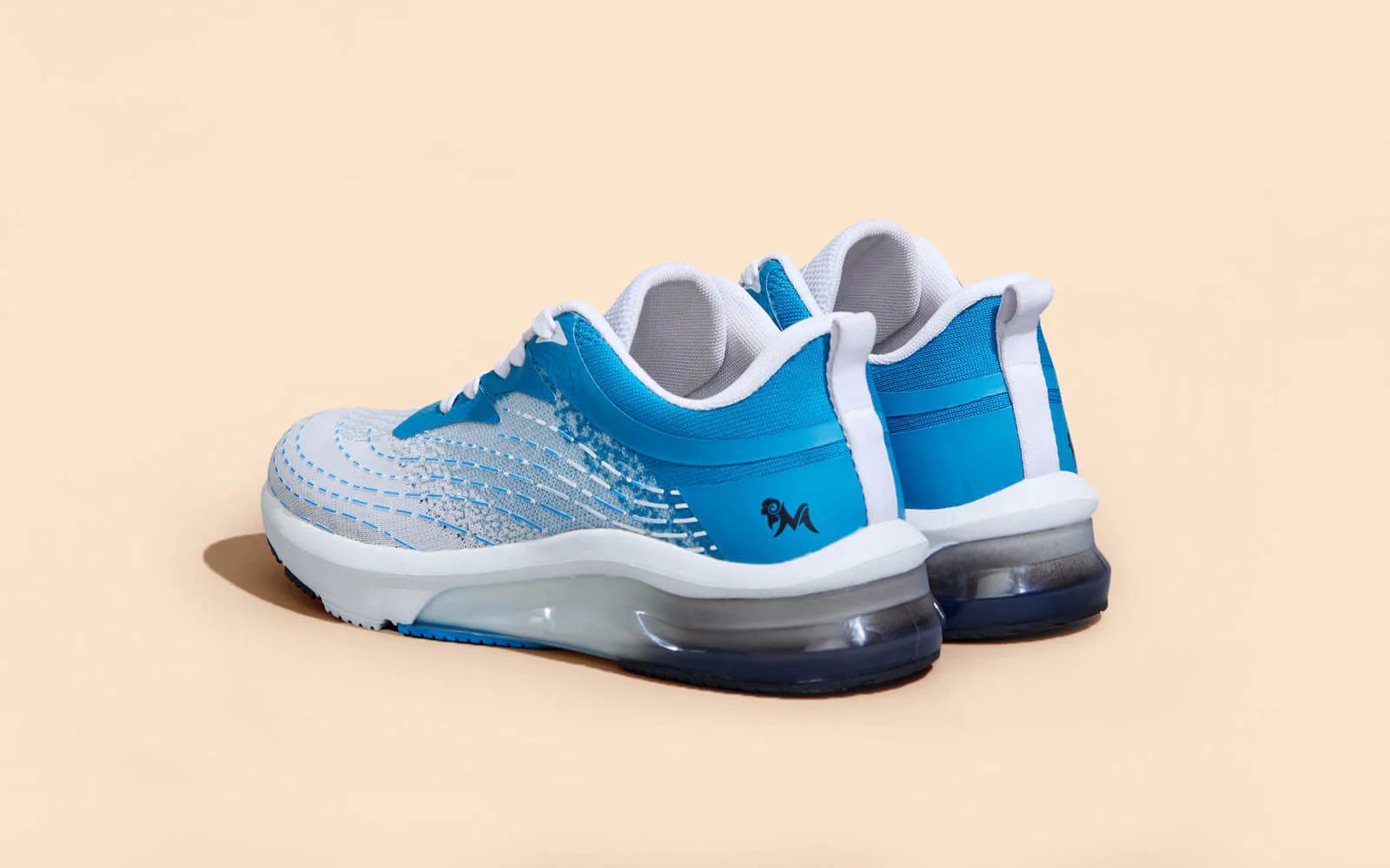 The Comfornauts : White-Blue - Image 7