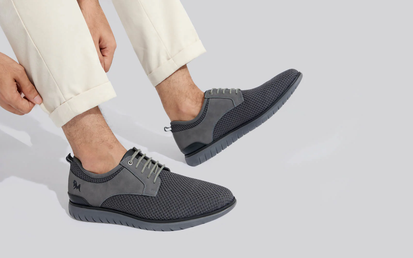 The Derbies : Grey - Image 9